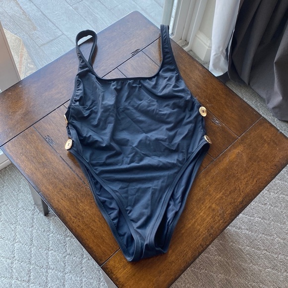 La Blanca Anniversary 2 Button High Cut One Piece - Picture 1 of 5